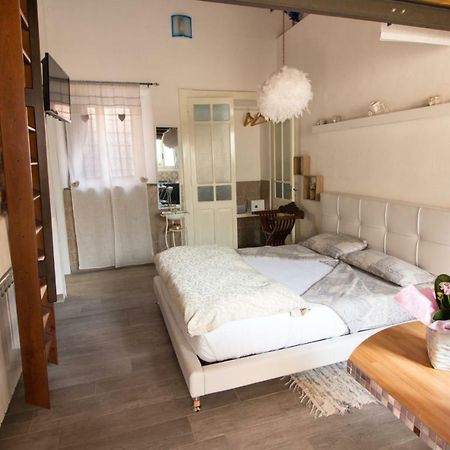 Mansarde & Suite Maison 1706 Lago Orta Borgomanero Eksteriør billede
