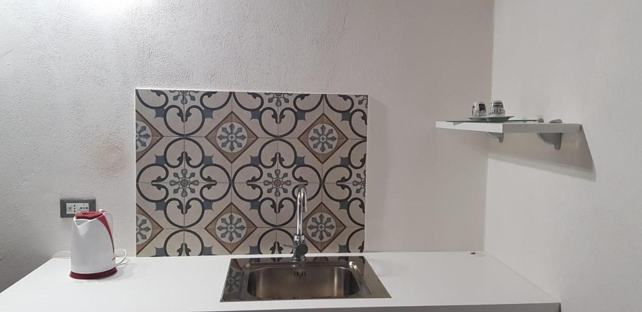 Mansarde & Suite Maison 1706 Lago Orta Borgomanero Eksteriør billede