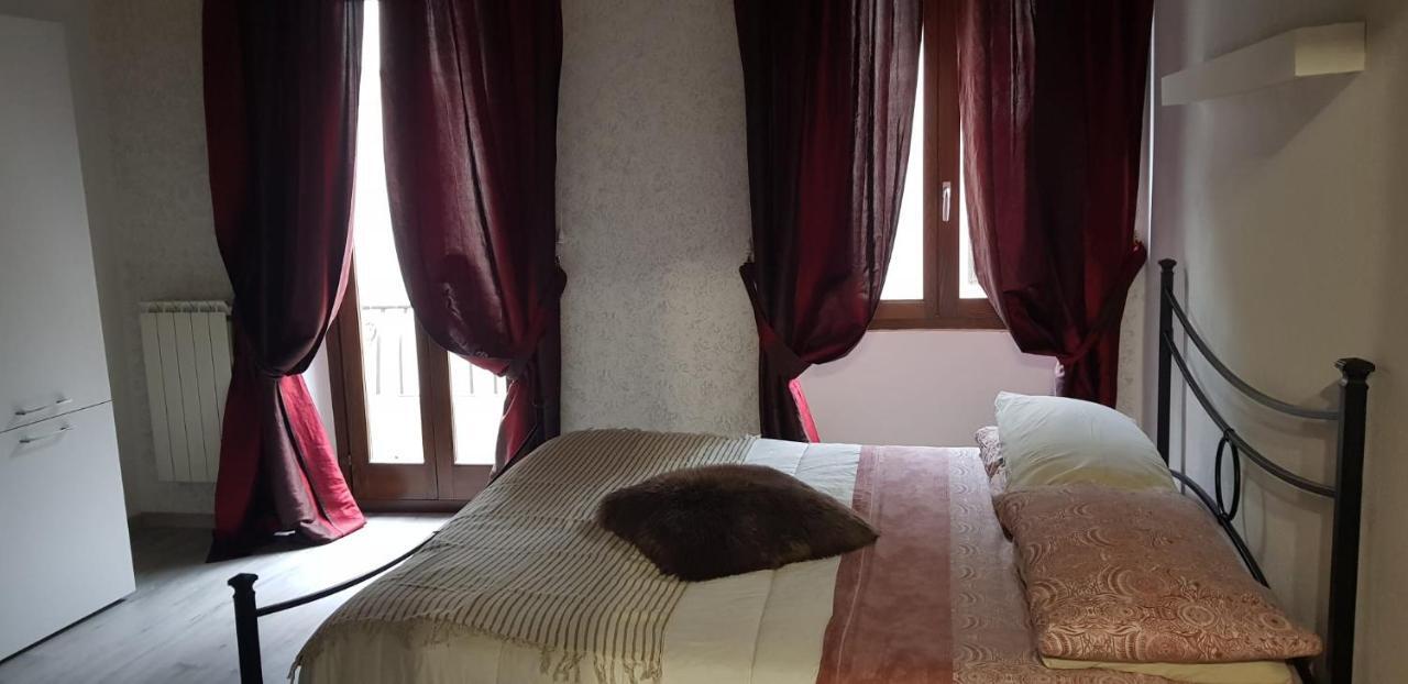 Mansarde & Suite Maison 1706 Lago Orta Borgomanero Eksteriør billede
