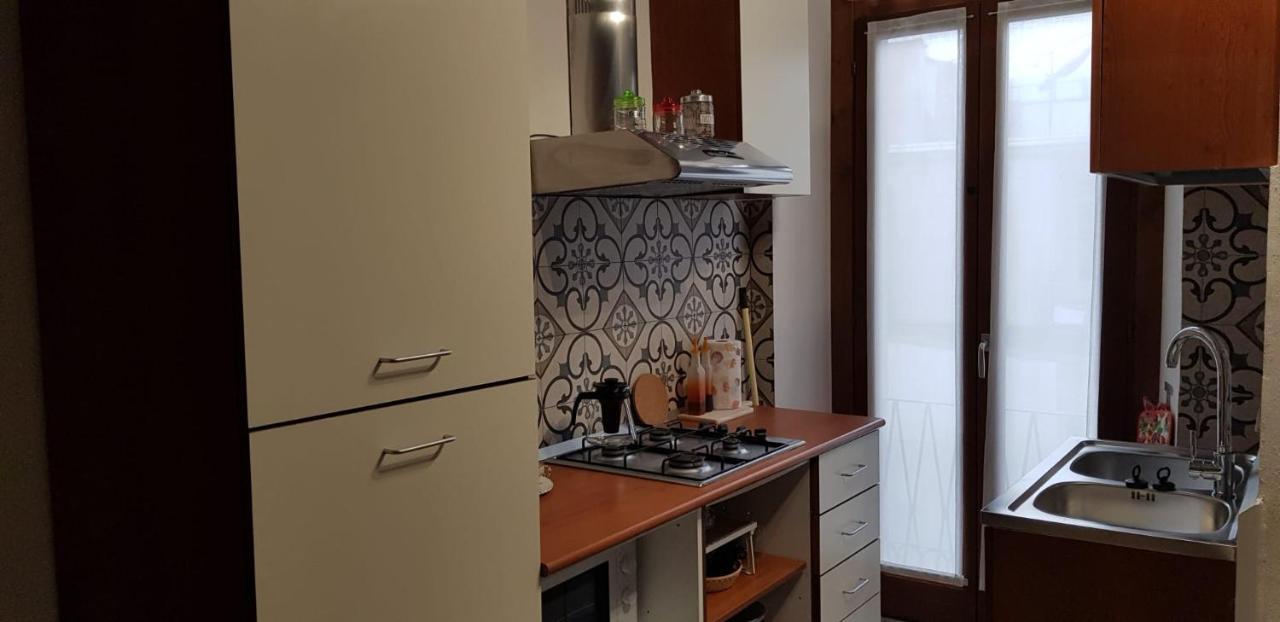 Mansarde & Suite Maison 1706 Lago Orta Borgomanero Eksteriør billede